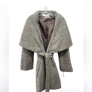 T Tahari Marla coat- size small